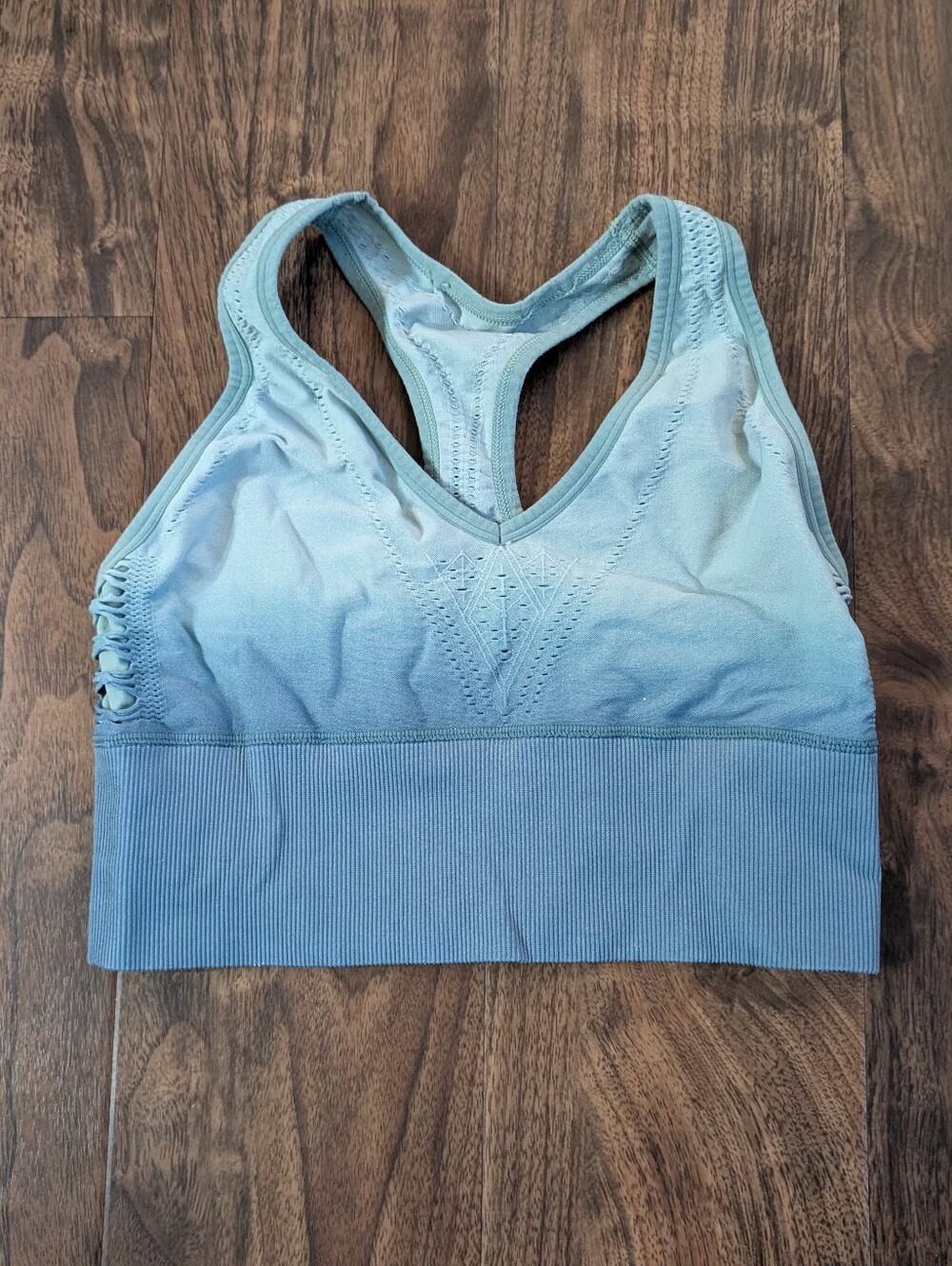 VS Pink Sport M Seamless Light Blue Ombre Racerback Sports Bra Medium